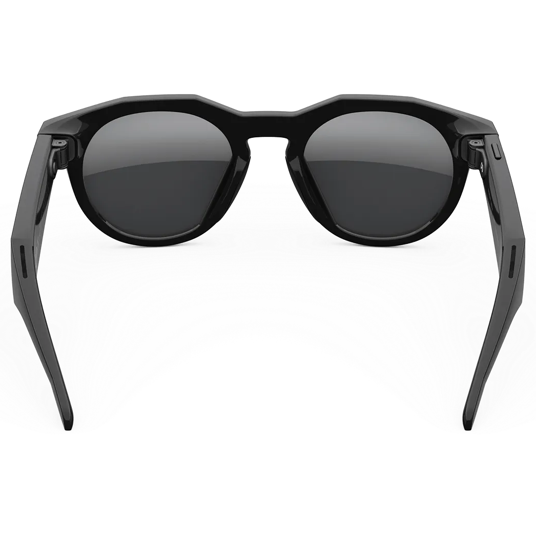Oakley Meta HSTN Ai Glasses in Black / Prizm Black Polarised, view 5