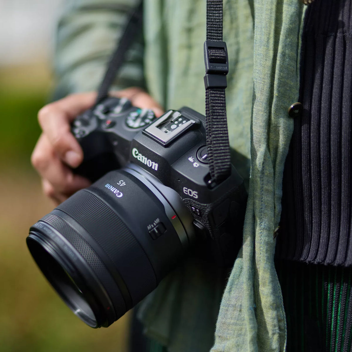 Canon RF 45mm F1.2 STM Lens