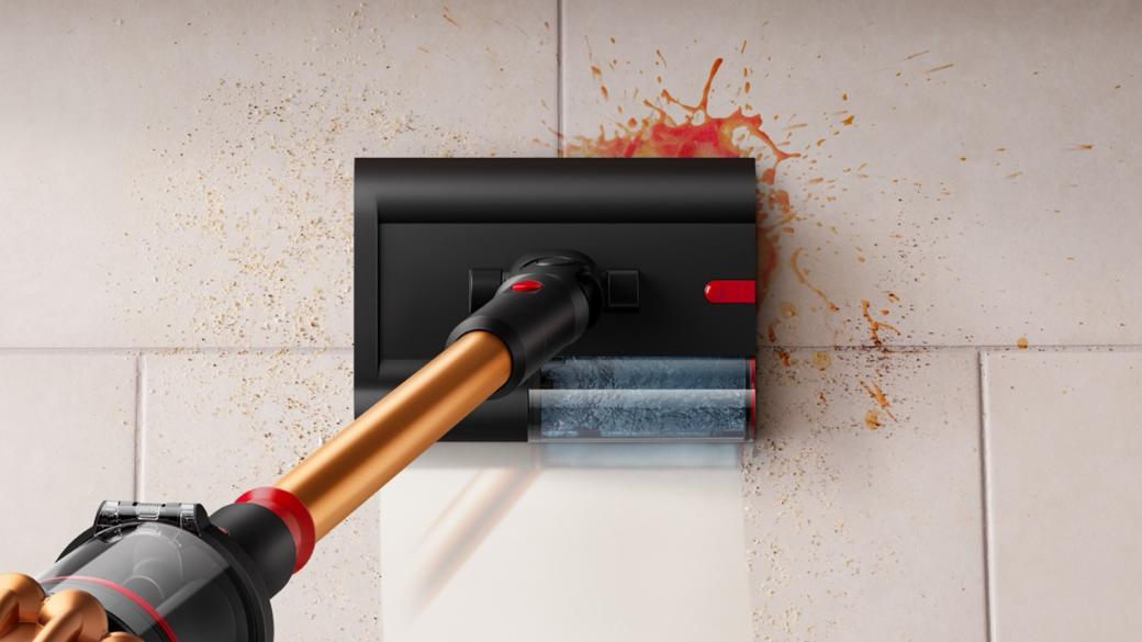 Dyson V16 Piston Animal Submarine™ wet and dry vacuum (Matte black / Copper)