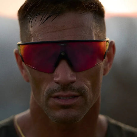 Oakley Meta Vanguard AI Glasses in Black | Prizm Road, view 5
